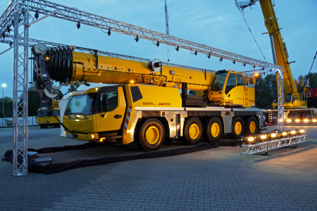 Grove launches two new five-axle all-terrain cranes - анонс