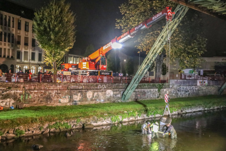 Liebherr crane rescues ‘elephant’ from the River Wupper, Germany - анонс