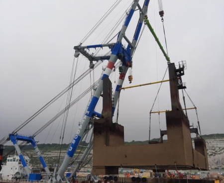 Modulift’s ‘beast of a beam’ debuts in Dover - анонс
