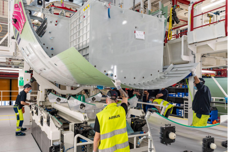 Demag’s longest crane will help build new Airbus jet - анонс
