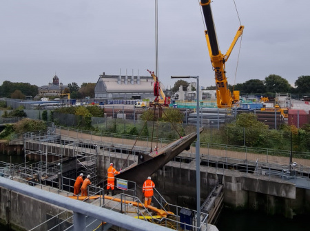Ainscough and AmcoGiffen join forces for lock lift - анонс